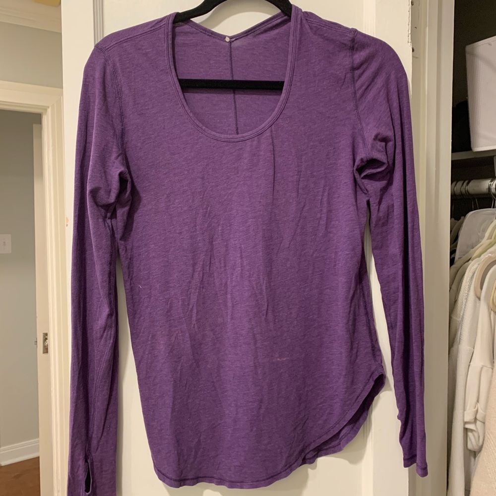 Lululemon purple long sleeved top size 4
